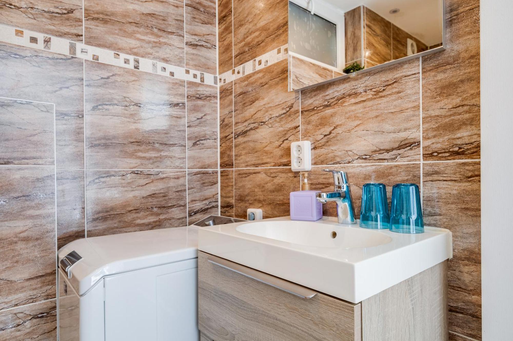 Luxe Wellness Apartment Apeldoorn With Jacuzzi And Sauna Екстериор снимка