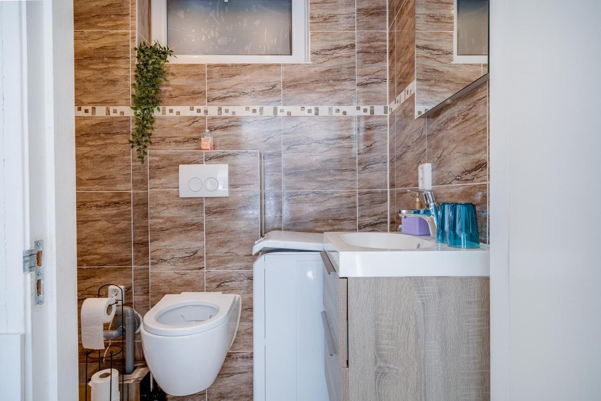 Luxe Wellness Apartment Apeldoorn With Jacuzzi And Sauna Екстериор снимка
