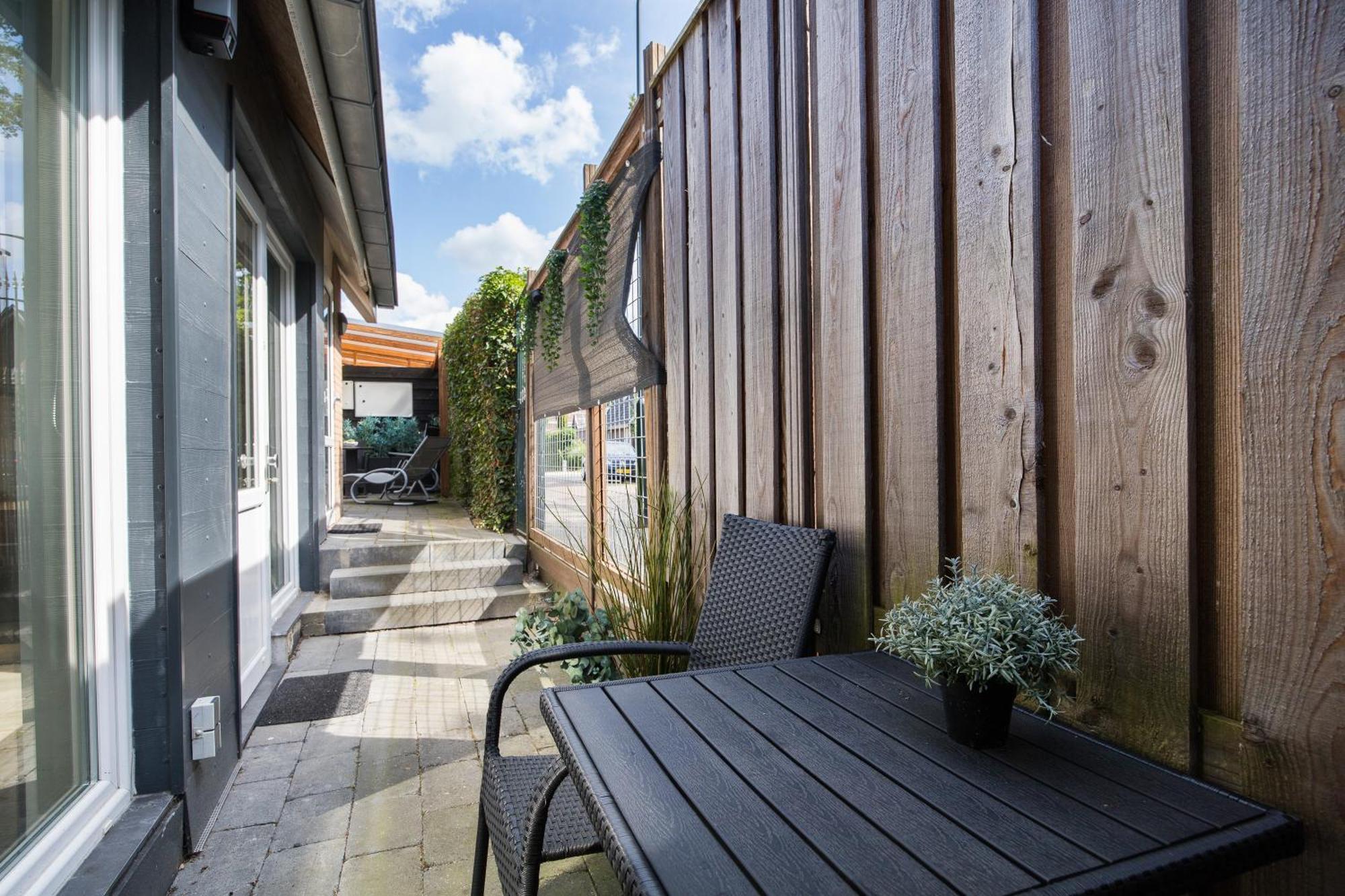 Luxe Wellness Apartment Apeldoorn With Jacuzzi And Sauna Екстериор снимка