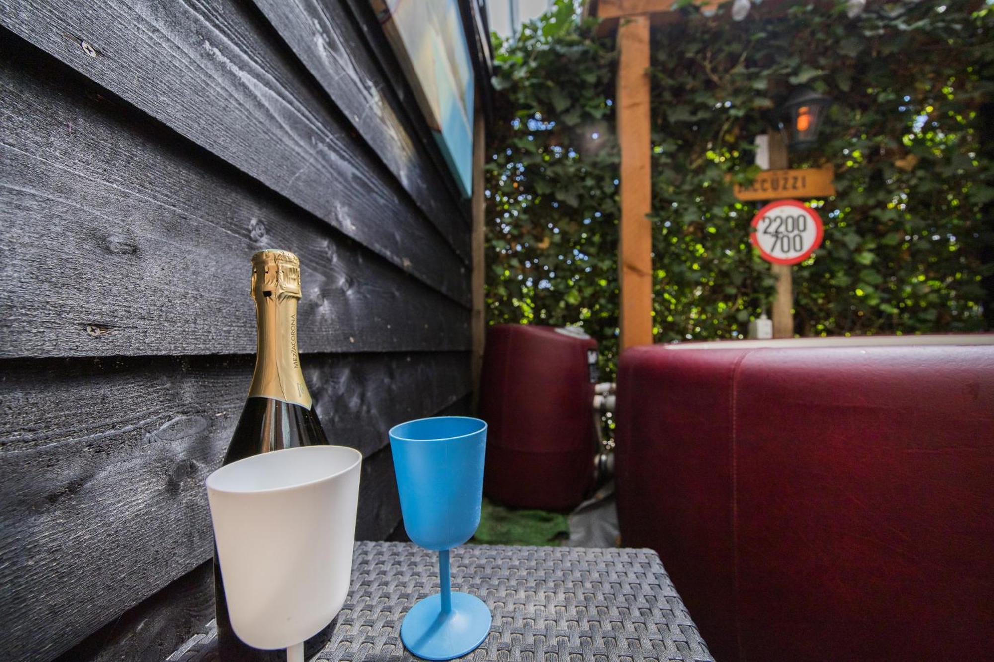 Luxe Wellness Apartment Apeldoorn With Jacuzzi And Sauna Екстериор снимка