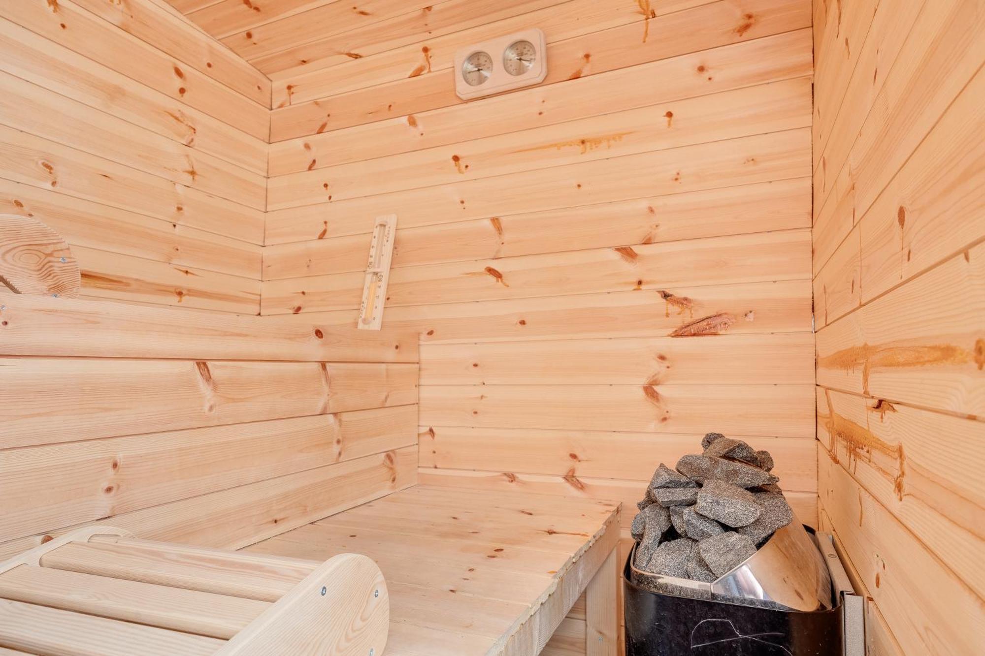Luxe Wellness Apartment Apeldoorn With Jacuzzi And Sauna Екстериор снимка
